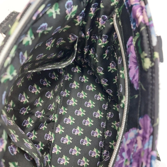 Vera Bradley Performance Twill Multi Strap Floating Plum Pansies NWT - Picture 3 of 4